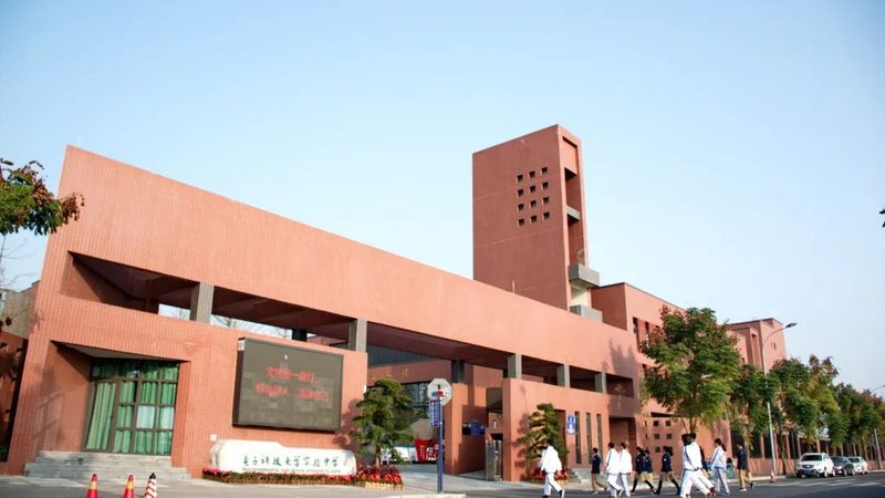 成都连接器市场：性价比高的关键考量