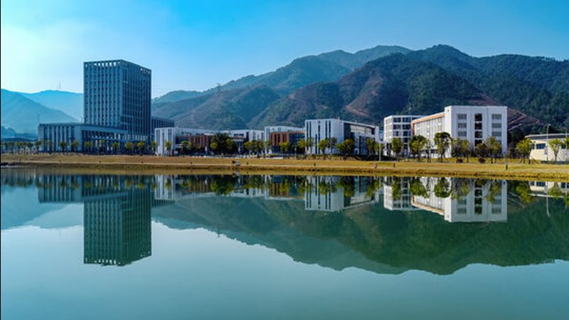 线路板与电路板：揭秘二者间的微妙差异